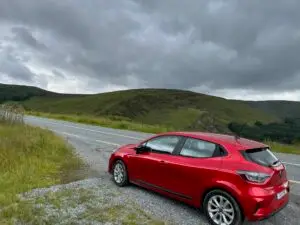 Read more about the article Tips for Driving In Ireland